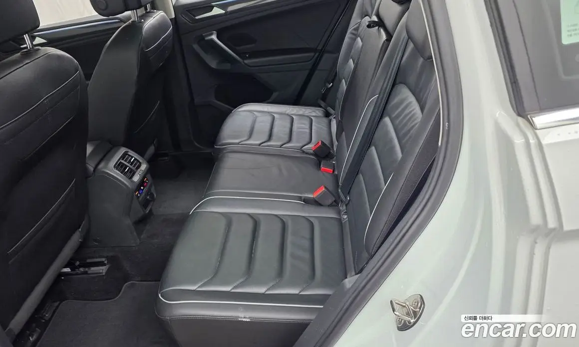 Volkswagen Tiguan 2021 2.0 автомат (гидро), фото 16