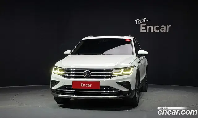 Volkswagen Tiguan 2021 2.0 автомат (гидро), миниатюра 3