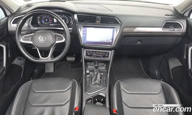 Volkswagen Tiguan 2023 2.0 автомат (гидро), миниатюра 10