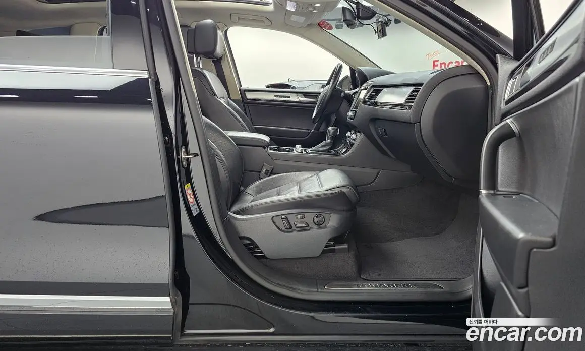 Volkswagen Touareg 2015 3.0 автомат (гидро), фото 11
