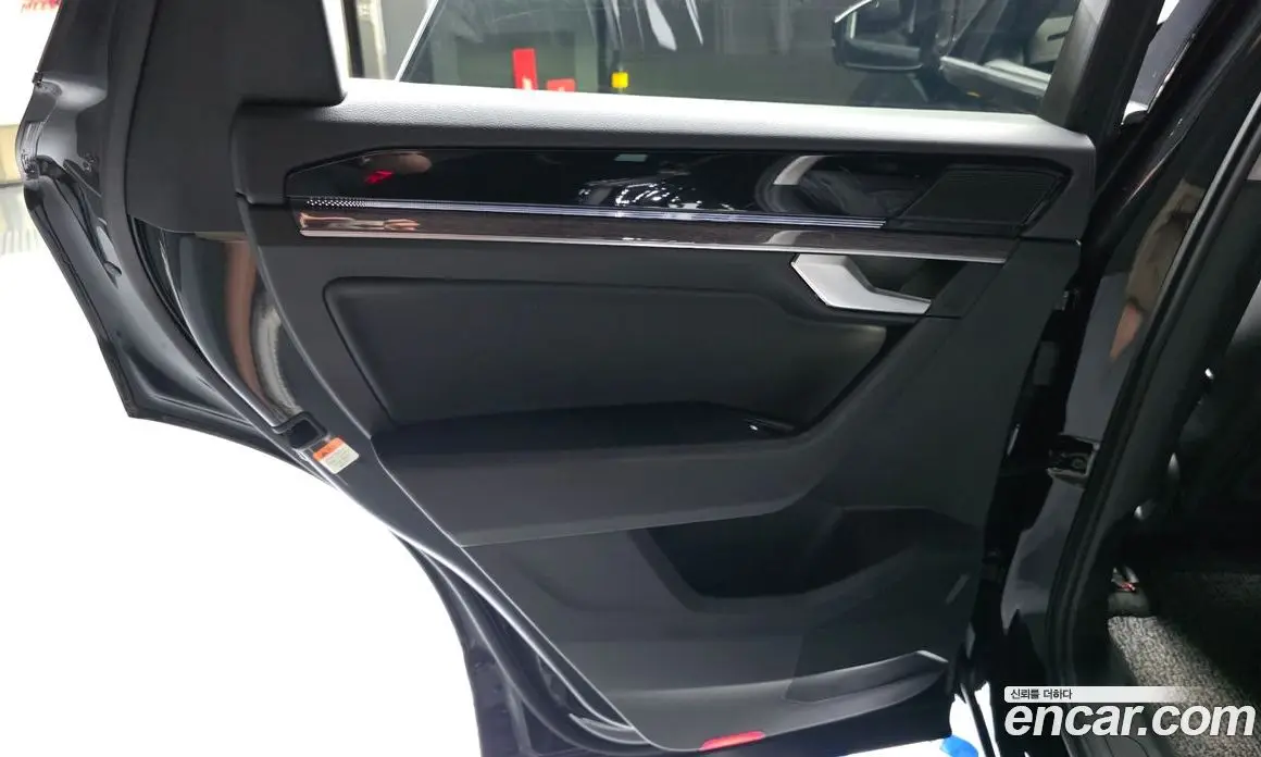 Volkswagen Touareg 2023 3.0 автомат (гидро), фото 15