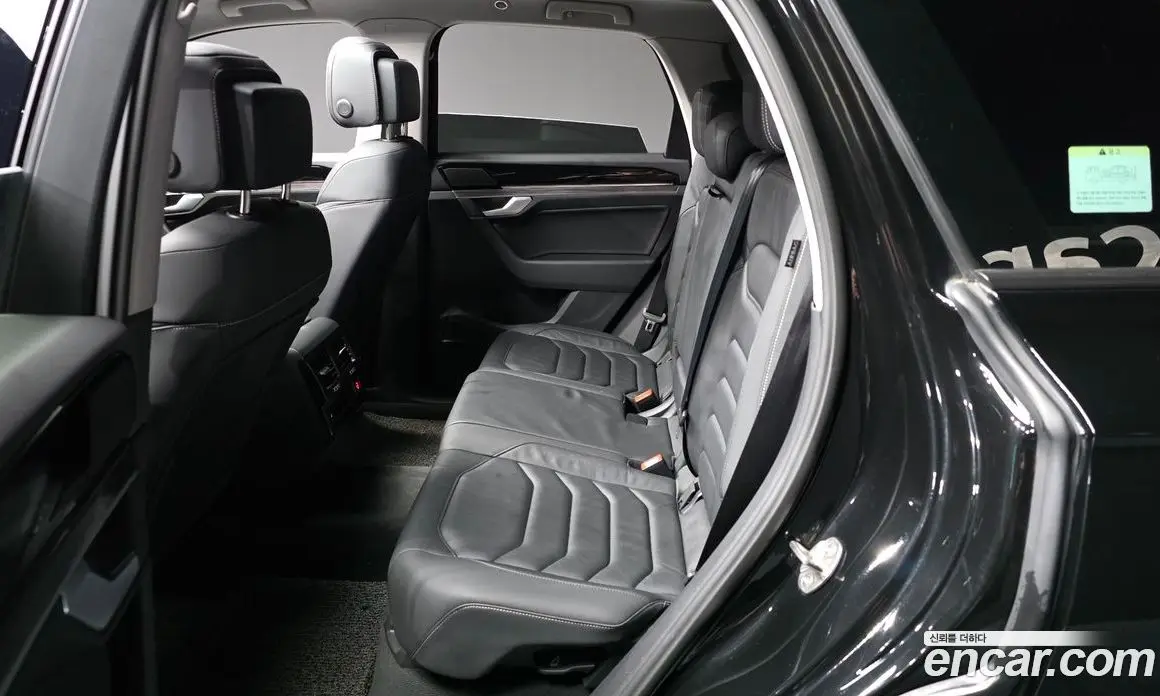Volkswagen Touareg 2023 3.0 автомат (гидро), фото 16