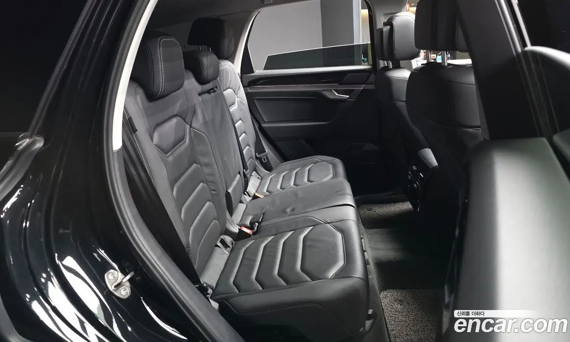 Volkswagen Touareg 2023 3.0 автомат (гидро), фото 18