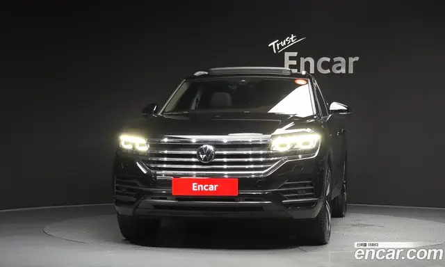 Volkswagen Touareg 2023 3.0 автомат (гидро), миниатюра 3