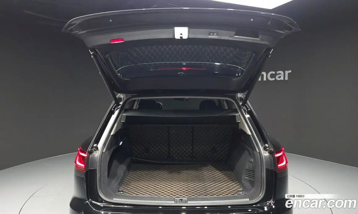 Volkswagen Touareg 2023 3.0 автомат (гидро), фото 26