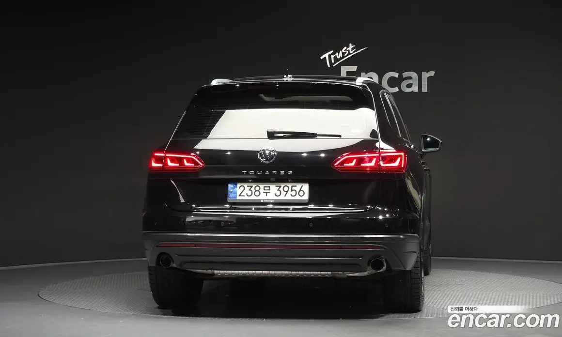 Volkswagen Touareg 2023 3.0 автомат (гидро), фото 4
