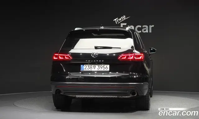 Volkswagen Touareg 2023 3.0 автомат (гидро), миниатюра 4
