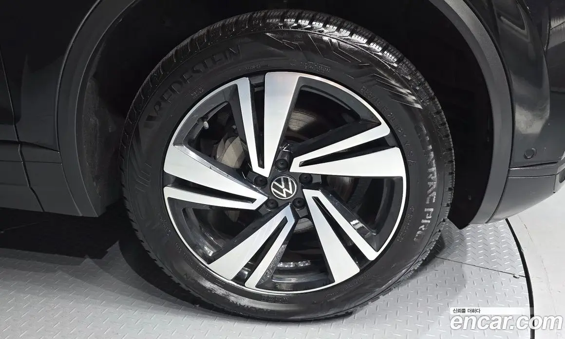Volkswagen Touareg 2023 3.0 автомат (гидро), фото 5