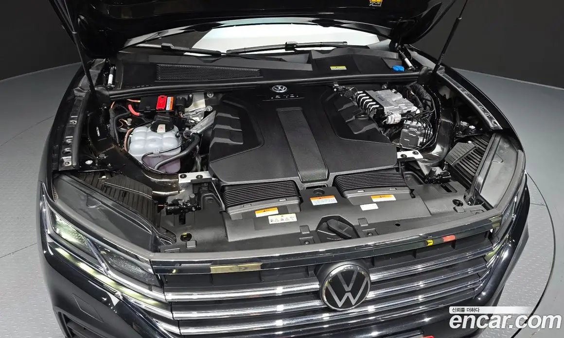 Volkswagen Touareg 2023 3.0 автомат (гидро), фото 6