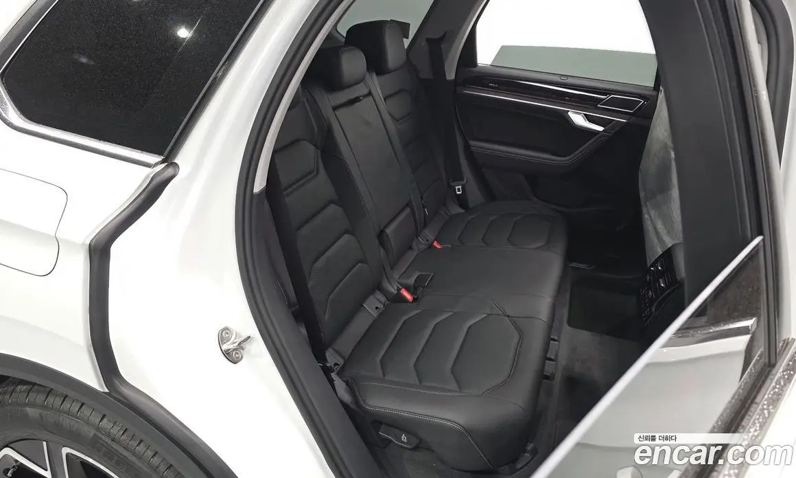 Volkswagen Touareg 2026 3.0 автомат (гидро), фото 12