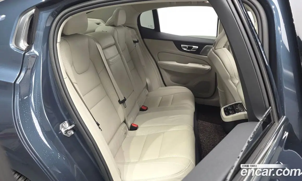 Volvo S60 2020 2.0 автомат (гидро), фото 16