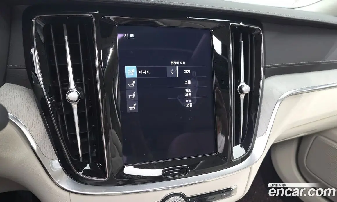 Volvo S60 2020 2.0 автомат (гидро), фото 22