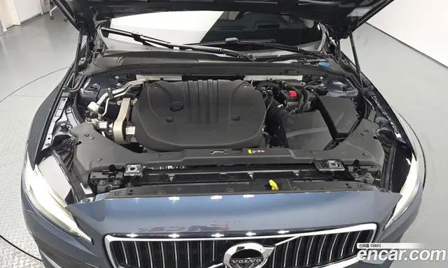 Volvo S60 2020 2.0 автомат (гидро), миниатюра 5