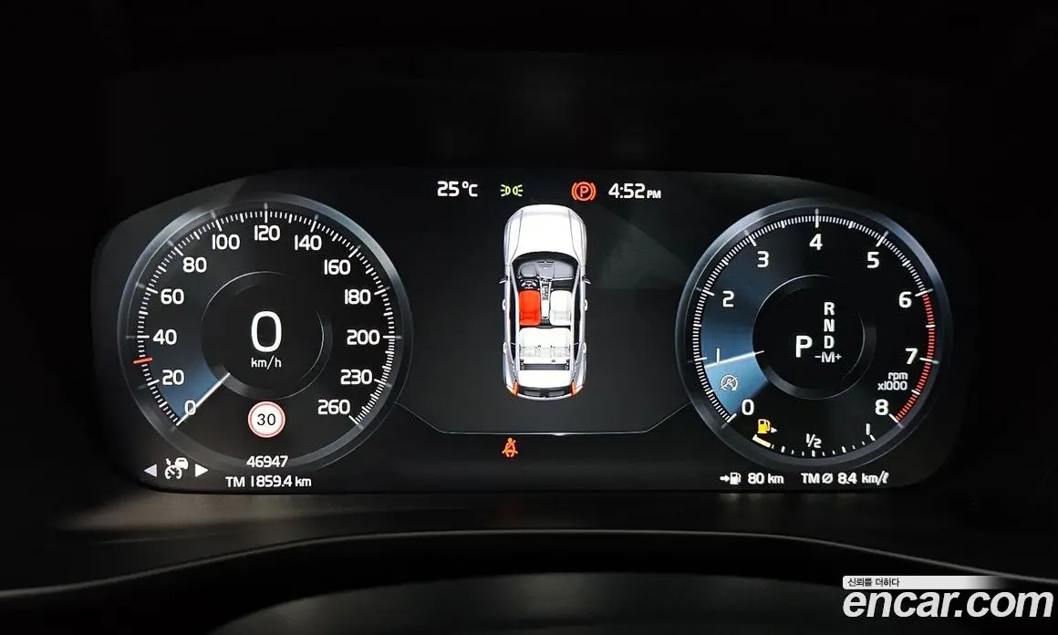 Volvo XC40 2018 2.0 автомат (гидро), фото 10