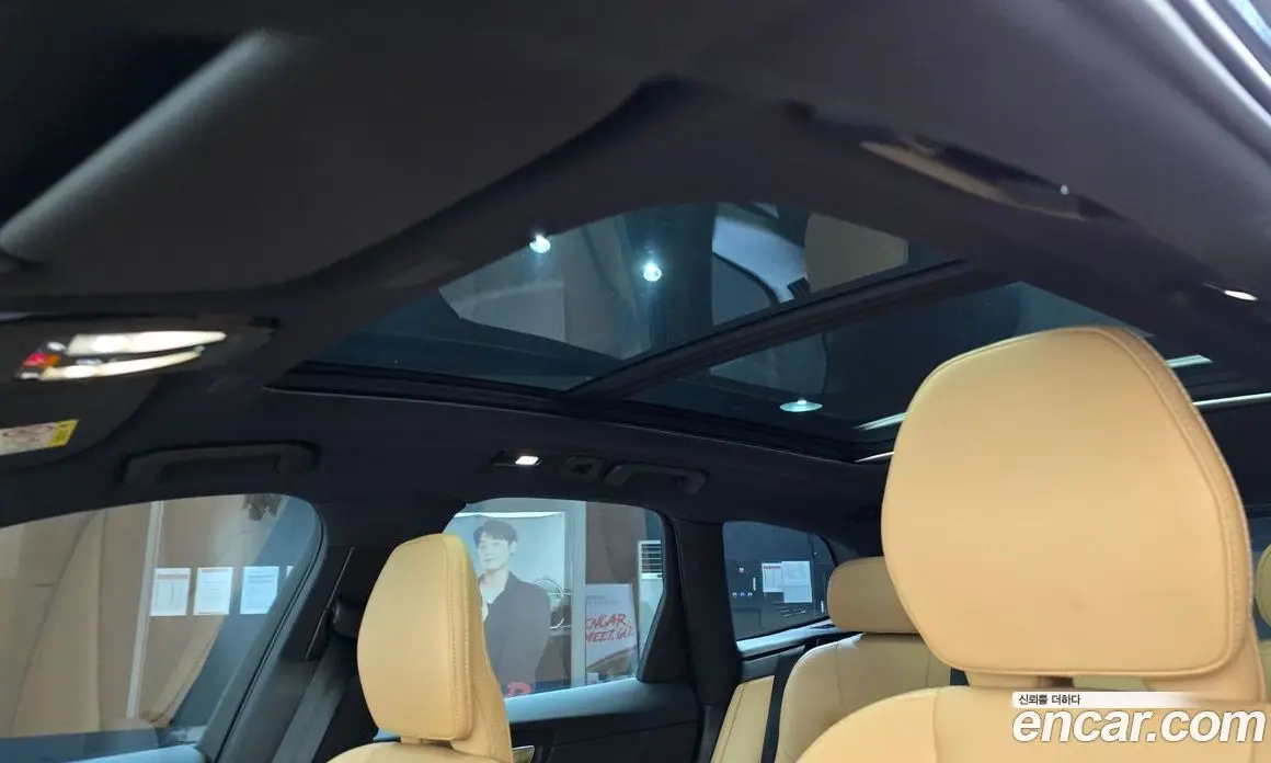 Volvo XC60 2021 2.0 автомат (гидро), фото 32