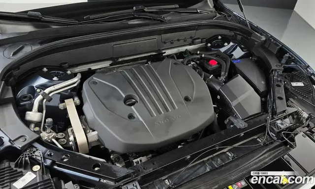 Volvo XC60 2021 2.0 автомат (гидро), миниатюра 6