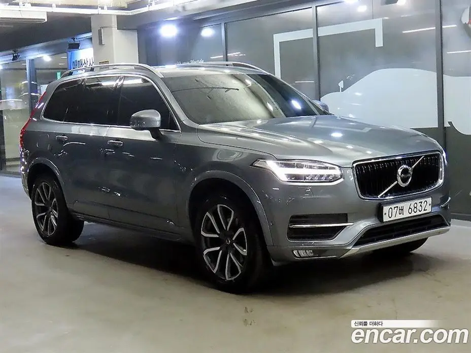 Volvo XC90 2018 2.0 автомат (гидро), фото 1 Volvo XC90 2018 2.0 автомат (гидро), фото 1