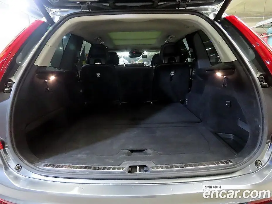 Volvo XC90 2018 2.0 автомат (гидро), фото 17 Volvo XC90 2018 2.0 автомат (гидро), фото 17