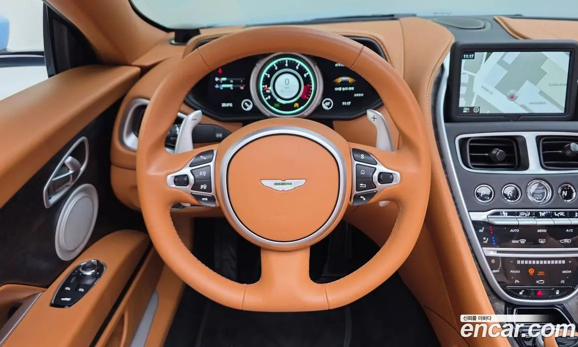 Aston Martin DB11 2022 4.0 автомат (гидро), фото 13