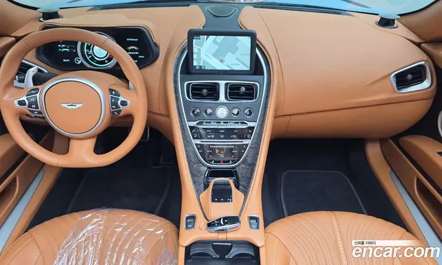 Aston Martin DB11 2022 4.0 автомат (гидро), миниатюра 7