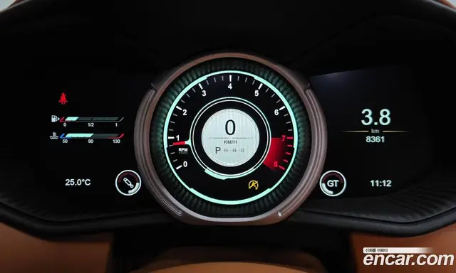 Aston Martin DB11 2022 4.0 автомат (гидро), миниатюра 8