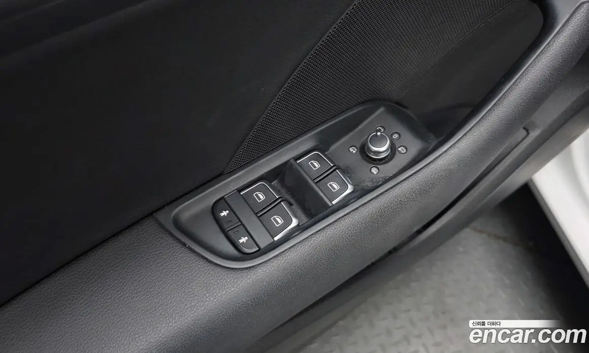 Audi A3 2016 2.0 автомат (гидро), фото 15
