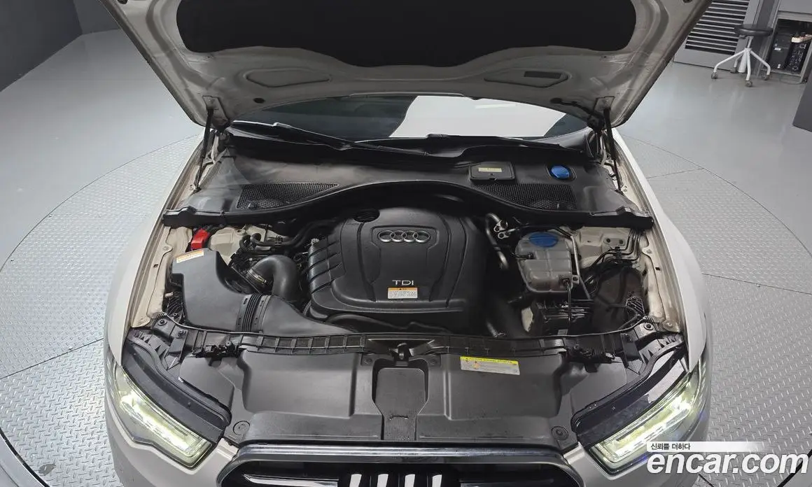Audi A6 2014 2.0 автомат (гидро), фото 6