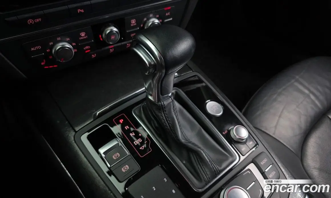 Audi A6 2014 2.0 автомат (гидро), фото 9