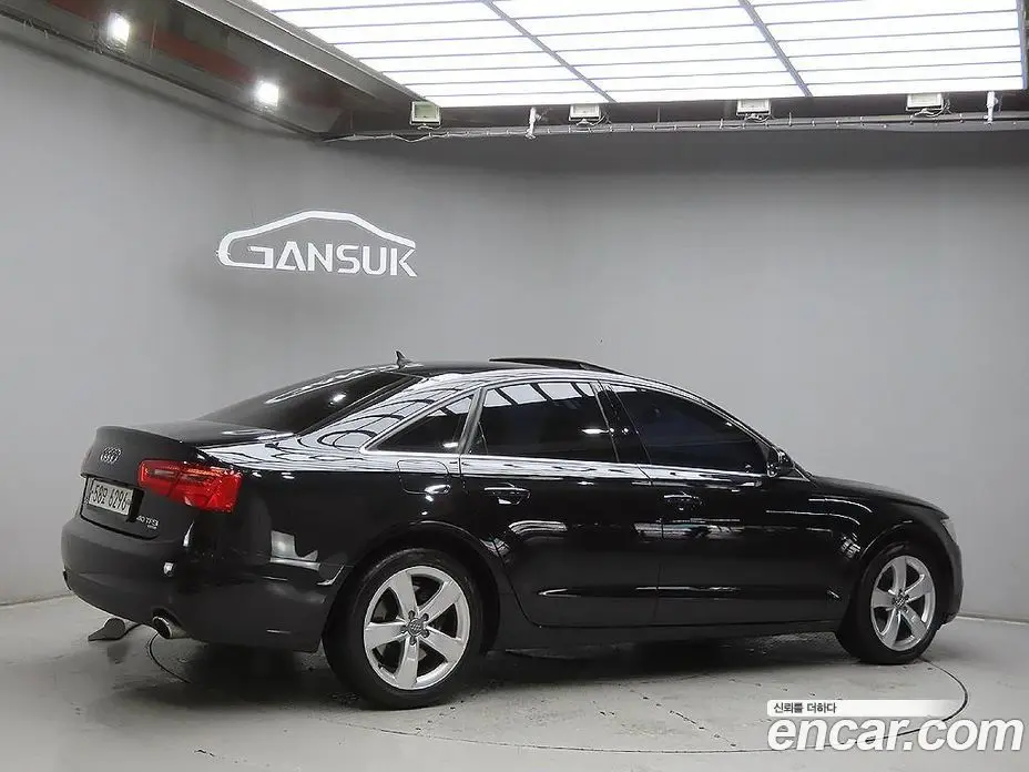 Audi A6 2014 2.0 автомат (гидро), фото 4