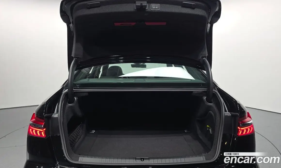 Audi A6 2020 2.0 автомат (гидро), фото 34