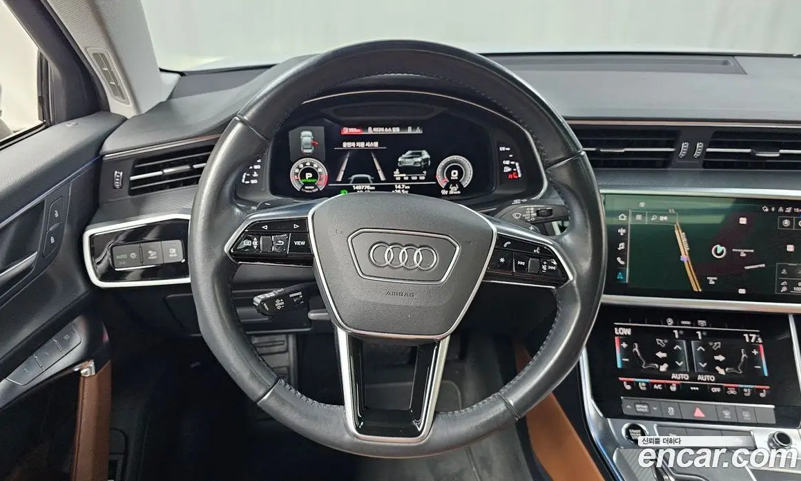 Audi A6 2021 2.0 автомат (гидро), фото 12