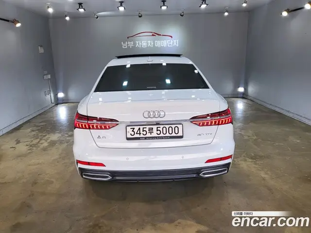Audi A6 2021 2.0 автомат (гидро), миниатюра 4