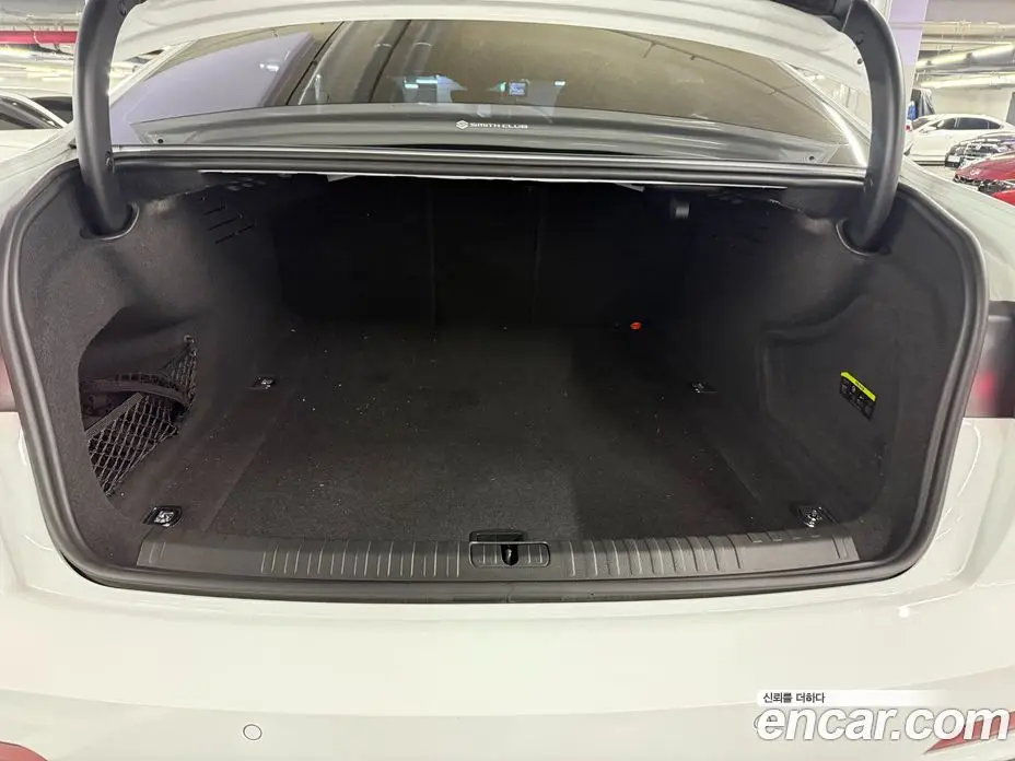 Audi A6 2021 2.0 автомат (гидро), фото 16