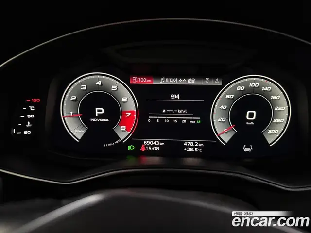 Audi A6 2021 2.0 автомат (гидро), миниатюра 7