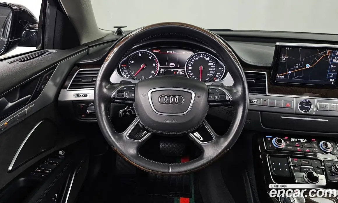 Audi A8 2015 4.1 автомат (гидро), фото 13