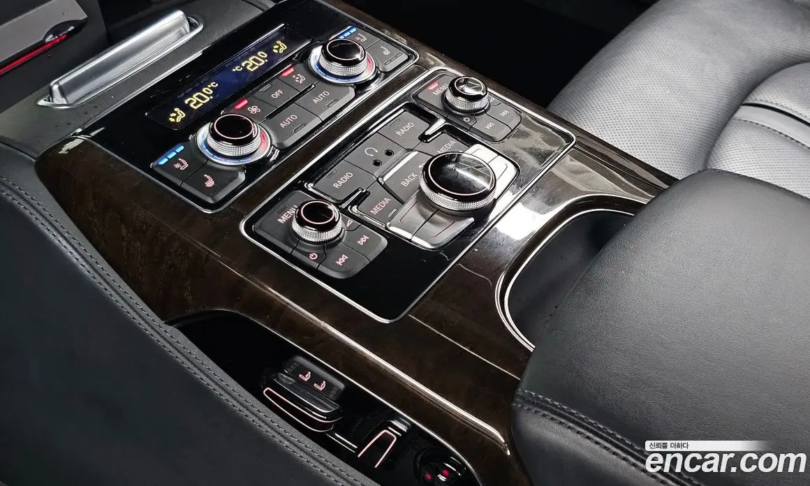 Audi A8 2015 4.1 автомат (гидро), фото 18
