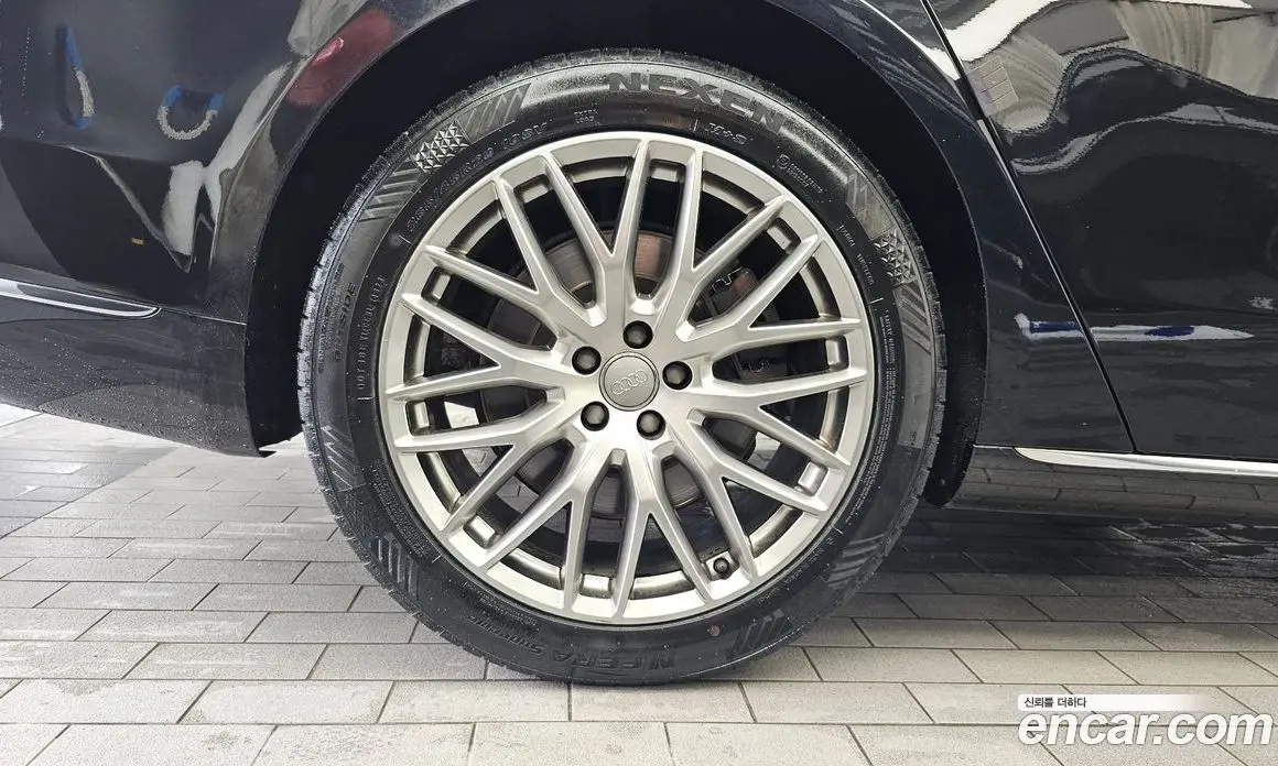 Audi A8 2015 4.1 автомат (гидро), фото 5