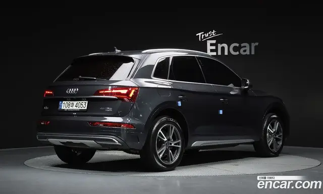 Audi Q5 2021 2.0 автомат (гидро), миниатюра 2