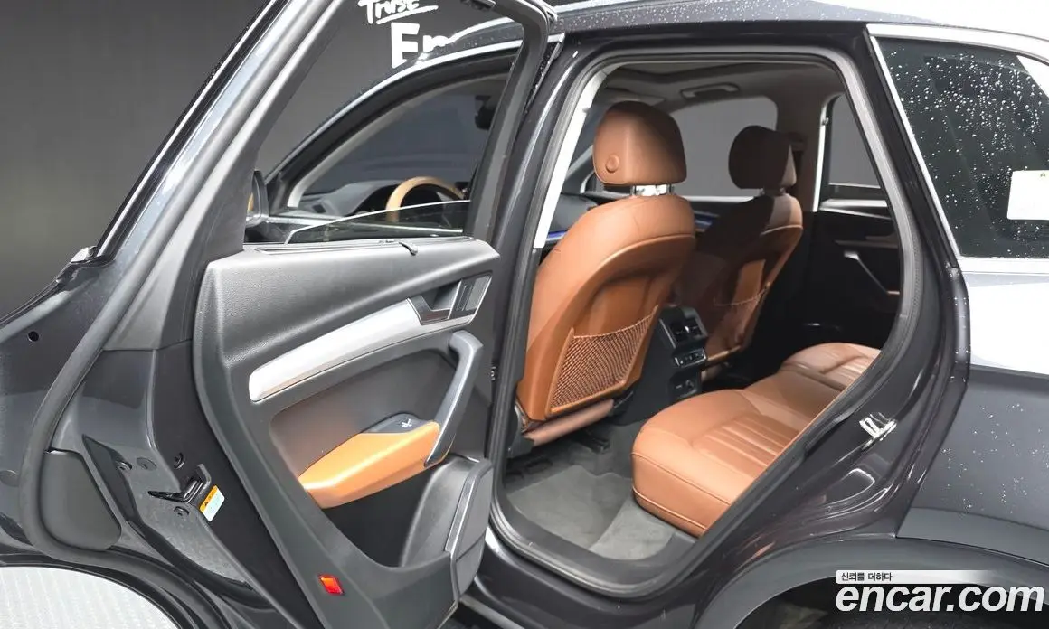Audi Q5 2021 2.0 автомат (гидро), фото 16
