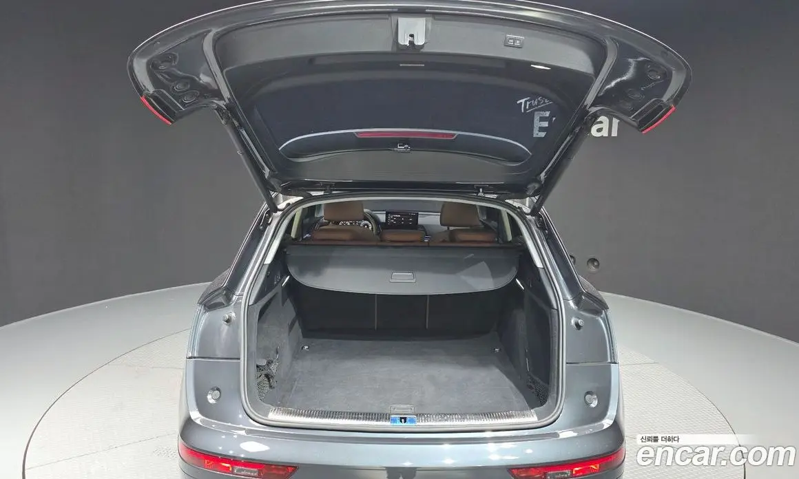 Audi Q5 2021 2.0 автомат (гидро), фото 26