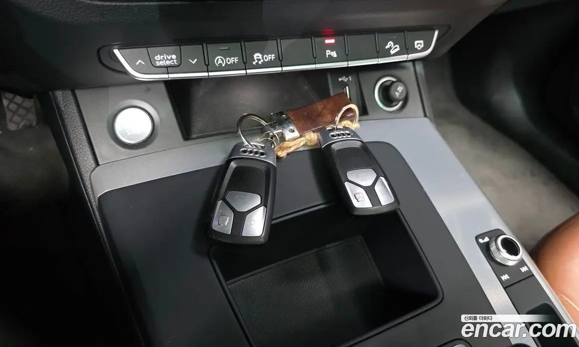 Audi Q5 2021 2.0 автомат (гидро), фото 32