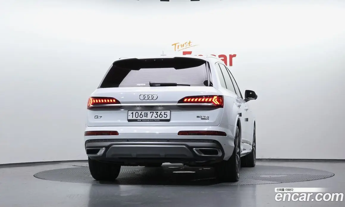 Audi Q7 2020 3.0 автомат (гидро), фото 4