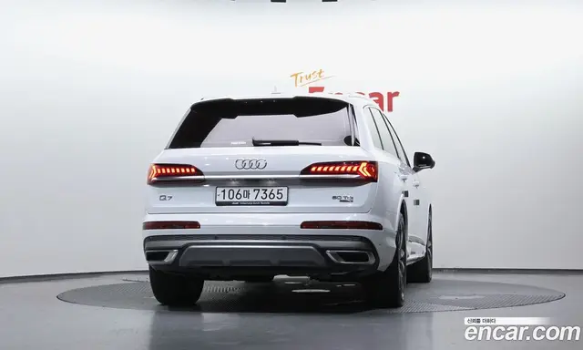 Audi Q7 2020 3.0 автомат (гидро), миниатюра 4