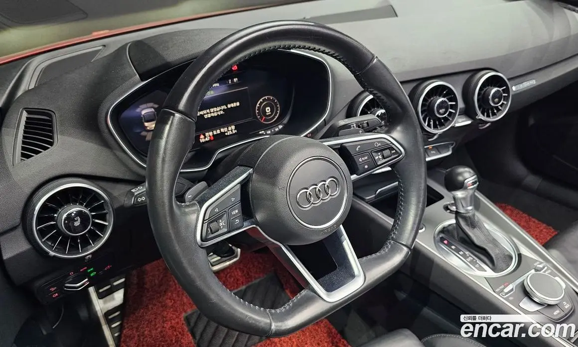 Audi TT 2015 2.0 автомат (гидро), фото 11 Audi TT 2015 2.0 автомат (гидро), фото 11