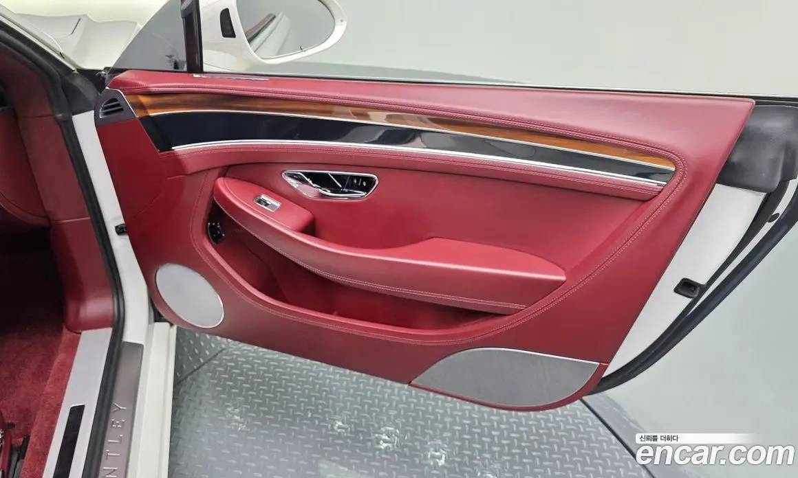 Bentley Continental 2019 6.0 автомат (гидро), фото 14
