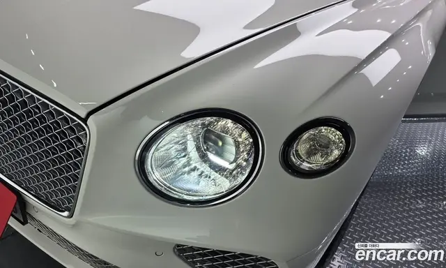 Bentley Continental 2019 6.0 автомат (гидро), миниатюра 8
