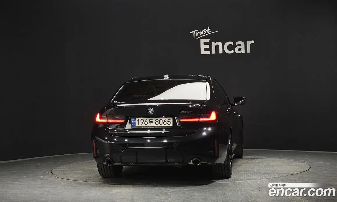BMW 3 серия 2024 2.0 автомат (гидро), фото 4