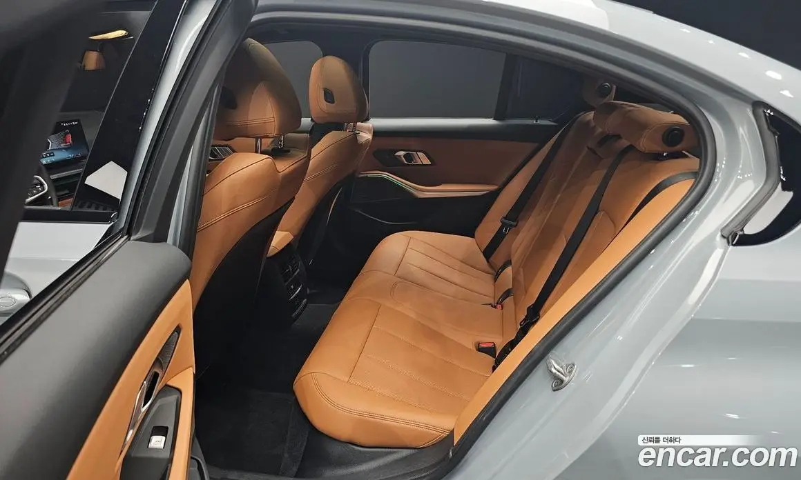 BMW 3 серия 2026 2.0 автомат (гидро), фото 17