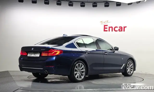 BMW 5 серия 2018 2.0 автомат (гидро), миниатюра 2
