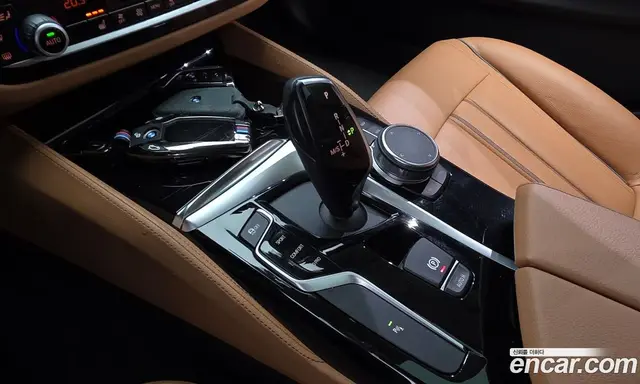 BMW 5 серия 2018 2.0 автомат (гидро), миниатюра 12